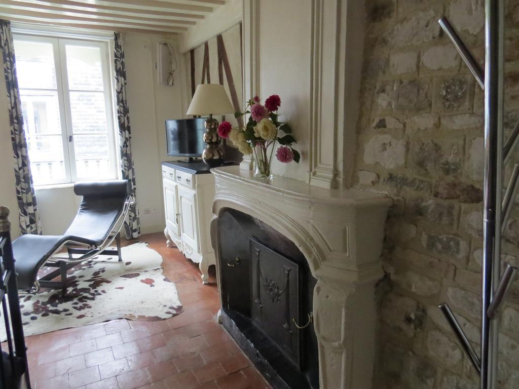 Appartement Le Notre Dame องเฟลอร์ ภายนอก รูปภาพ
