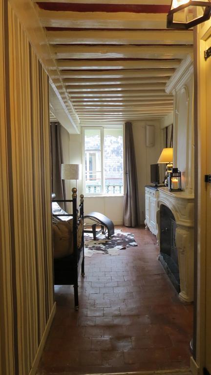 Appartement Le Notre Dame องเฟลอร์ ภายนอก รูปภาพ