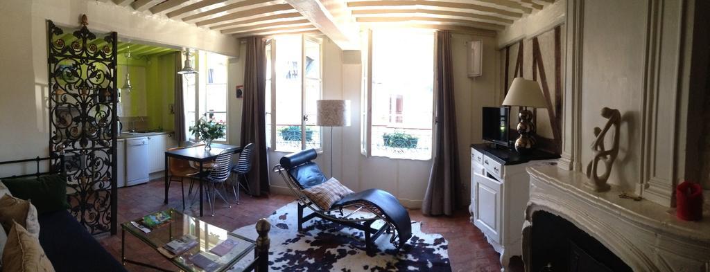 Appartement Le Notre Dame องเฟลอร์ ภายนอก รูปภาพ