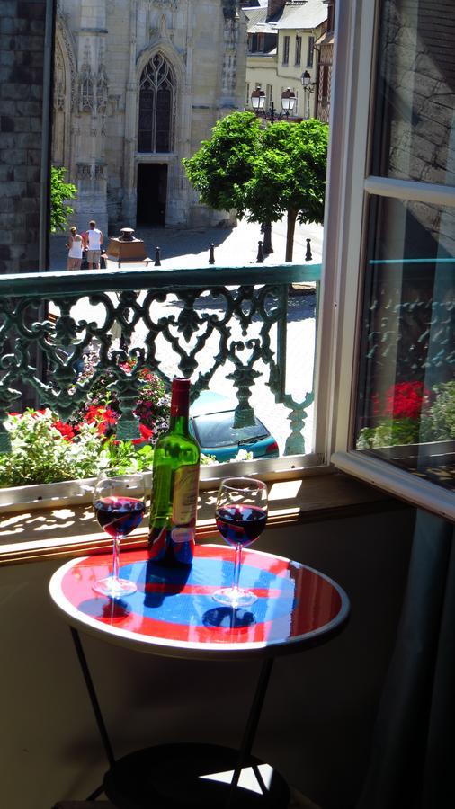 Appartement Le Notre Dame องเฟลอร์ ภายนอก รูปภาพ